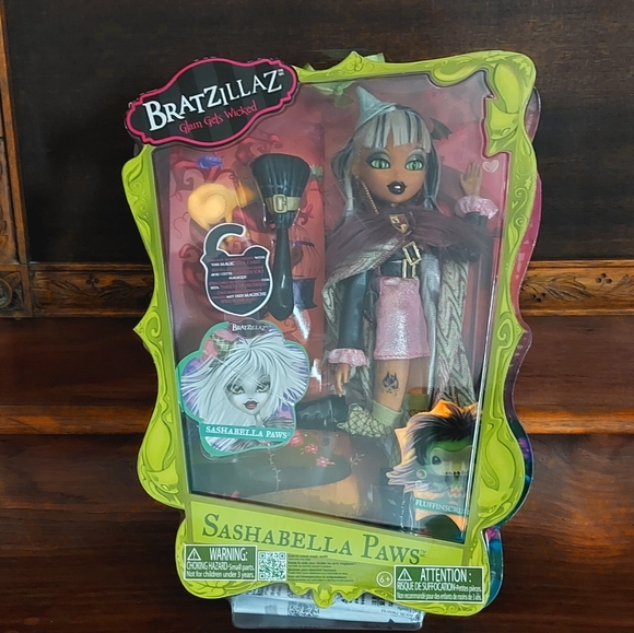 Bratzillaz Sashabella Paws - Picture 3 of 3
